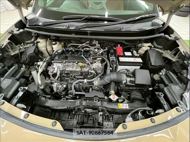 Toyota YARIS CROSS 2024-11 7360654-15