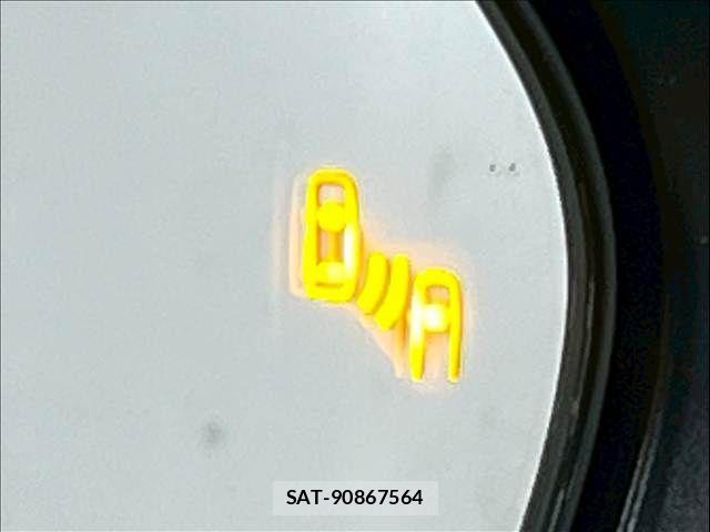 Toyota YARIS CROSS 2024-11 7360654-7
