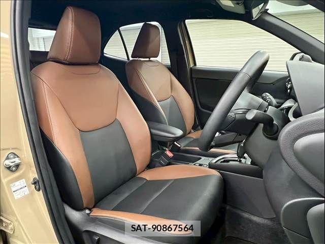 Toyota YARIS CROSS 2024-11 7360654-8