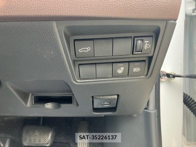 Toyota YARIS CROSS 2023-07 7360664-14