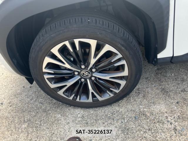 Toyota YARIS CROSS 2023-07 7360664-7