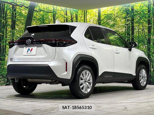 Toyota YARIS CROSS 2025-01 7395044-17