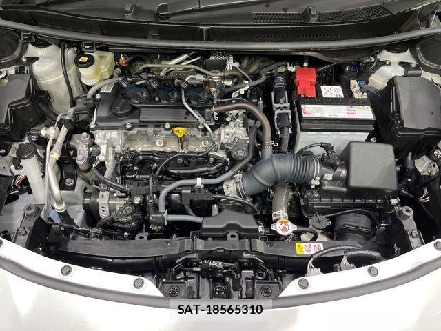 Toyota YARIS CROSS 2025-01 7395044-18