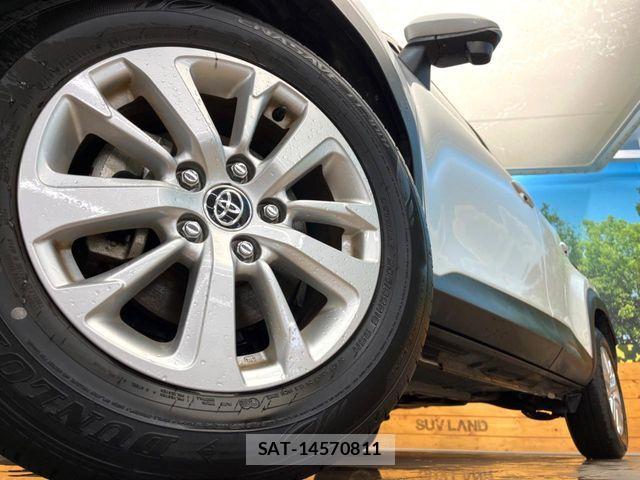 Toyota YARIS CROSS 2025-06 7395045-12