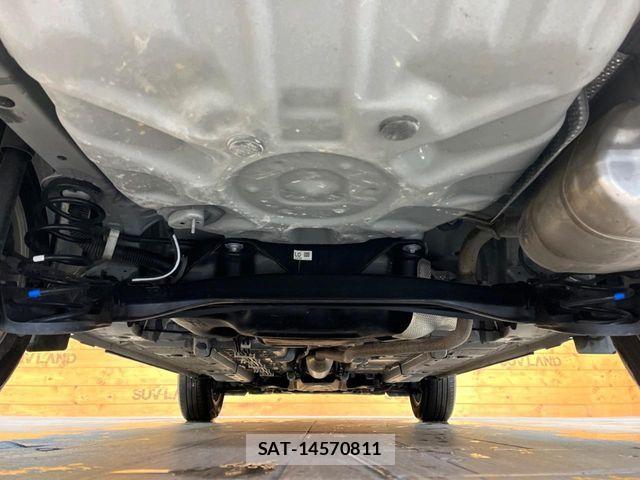 Toyota YARIS CROSS 2025-06 7395045-18