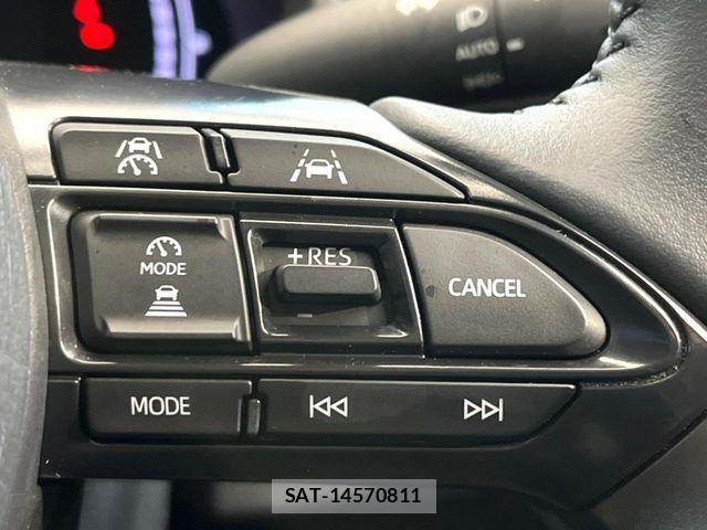 Toyota YARIS CROSS 2025-06 7395045-4