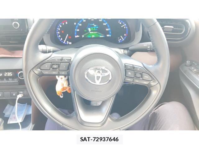 Toyota YARIS CROSS 2022-03 7459128-14
