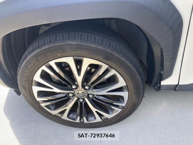 Toyota YARIS CROSS 2022-03 7459128-7