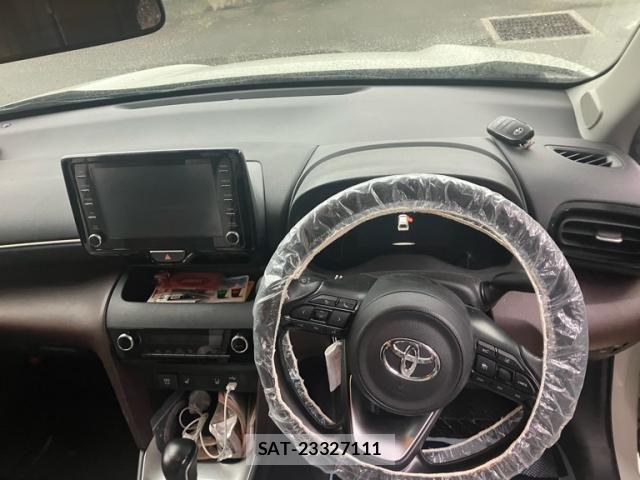 Toyota YARIS CROSS 2022-03 7459127-12