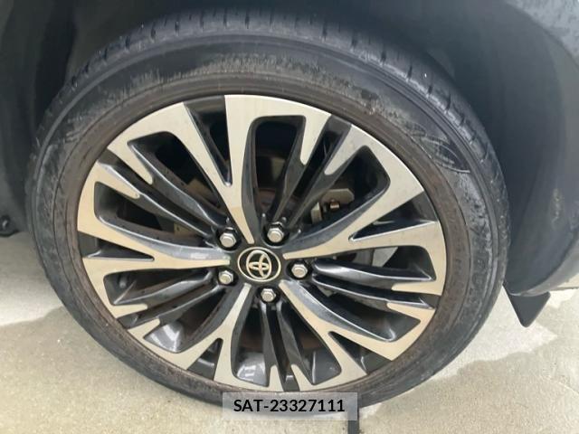 Toyota YARIS CROSS 2022-03 7459127-21