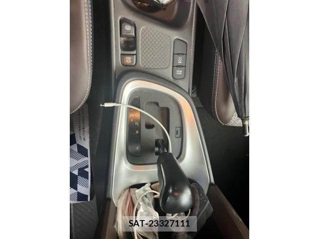 Toyota YARIS CROSS 2022-03 7459127-22