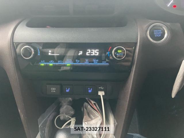 Toyota YARIS CROSS 2022-03 7459127-23