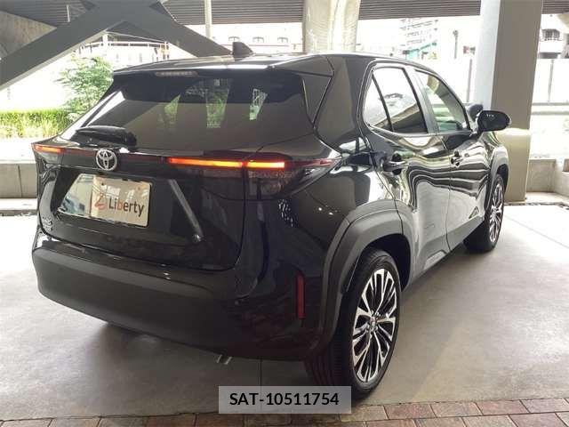 Toyota YARIS CROSS 2025-01 7459129-18
