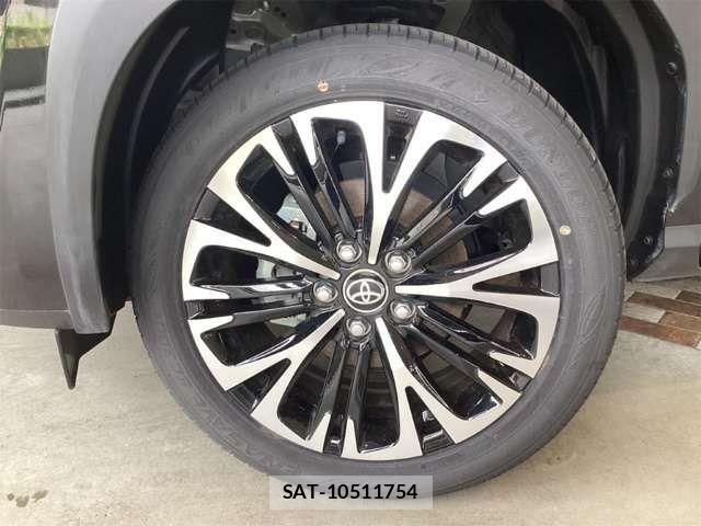 Toyota YARIS CROSS 2025-01 7459129-8