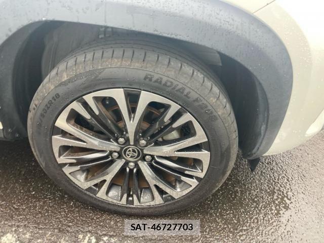 Toyota YARIS CROSS 2020-10 7459130-10