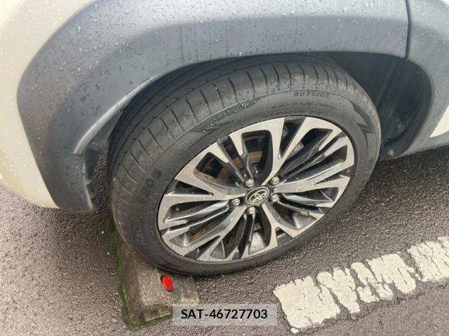 Toyota YARIS CROSS 2020-10 7459130-13