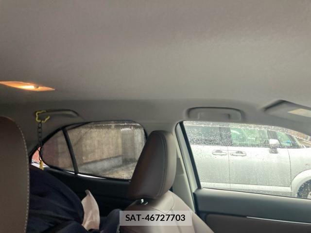 Toyota YARIS CROSS 2020-10 7459130-18