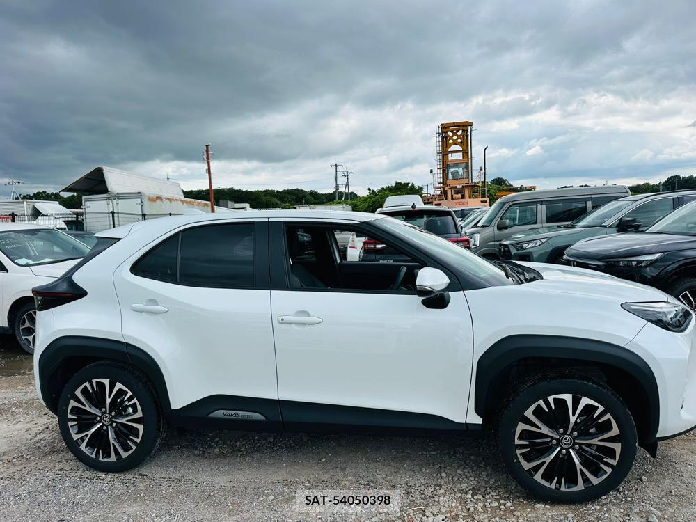Toyota YARIS CROSS 2024 6820162-5