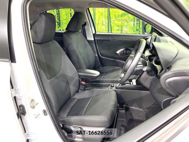 Toyota YARIS CROSS 2025-04 7504104-8