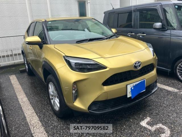 Toyota YARIS CROSS 2021-12 7563126-1