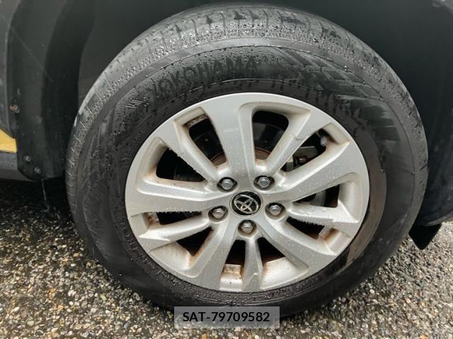 Toyota YARIS CROSS 2021-12 7563126-4