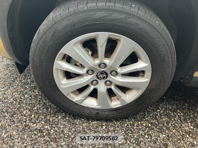Toyota YARIS CROSS 2021-12 7563126-7