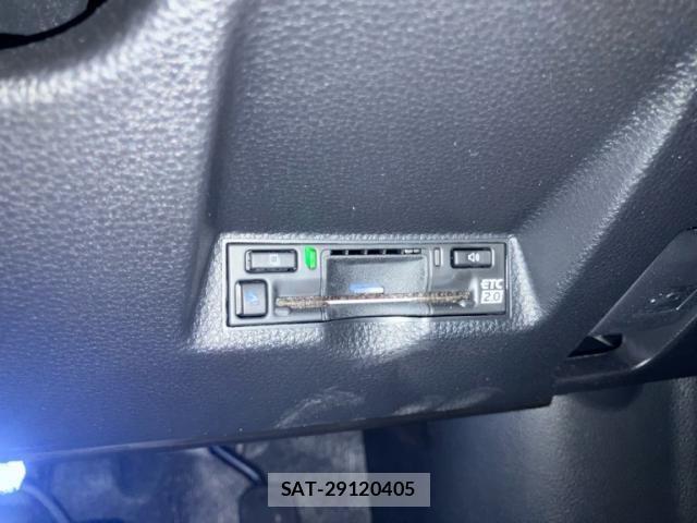 Toyota YARIS CROSS 2024-05 7621607-18