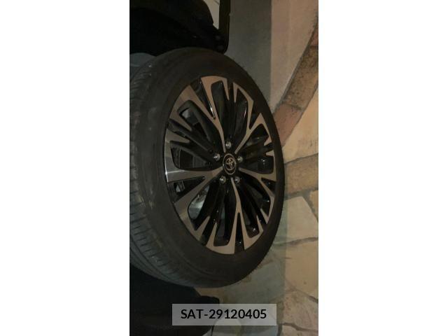 Toyota YARIS CROSS 2024-05 7621607-5