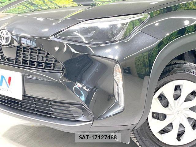 Toyota YARIS CROSS 2024-04 7621612-11
