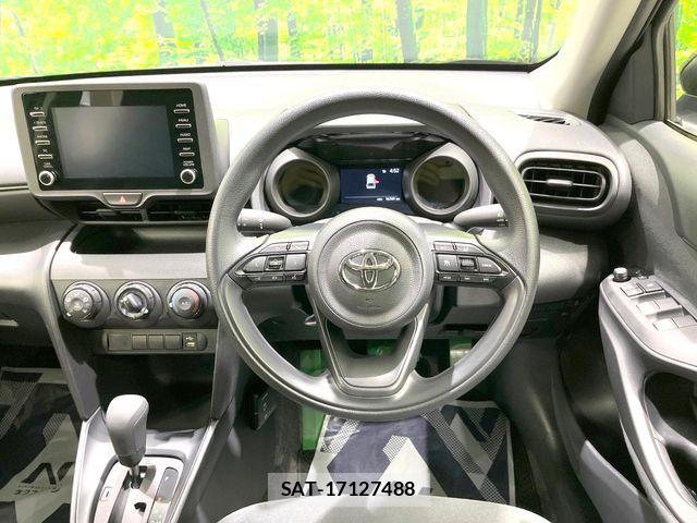 Toyota YARIS CROSS 2024-04 7621612-7
