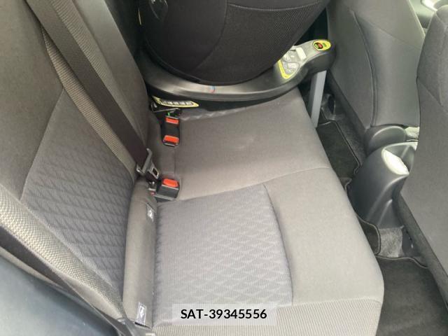 Toyota YARIS CROSS 2023-09 7621606-12