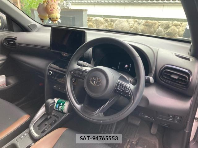 Toyota YARIS CROSS 2024-06 7621604-9