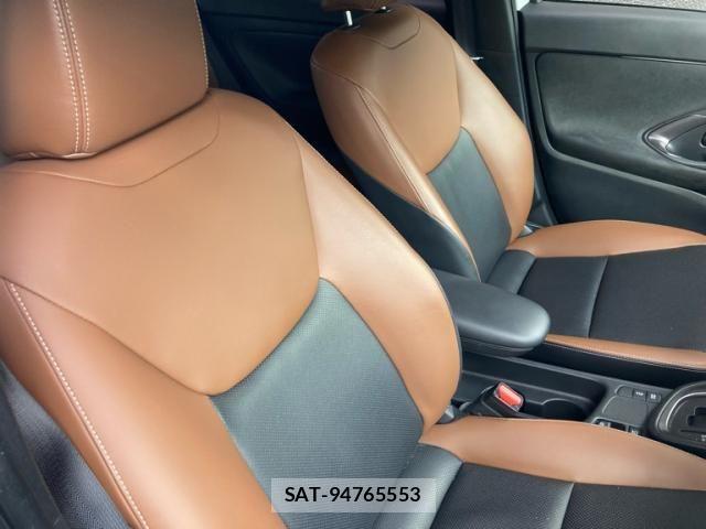 Toyota YARIS CROSS 2024-06 7621604-11
