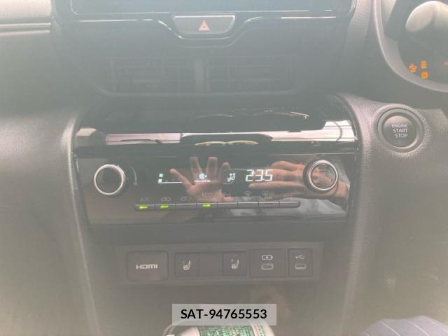 Toyota YARIS CROSS 2024-06 7621604-16