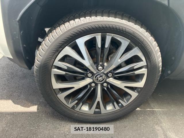 Toyota YARIS CROSS 2021-02 7621611-5