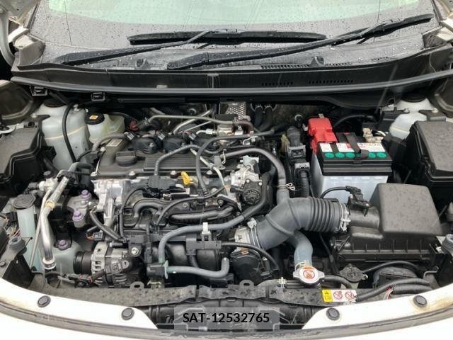 Toyota YARIS CROSS 2020-10 7621608-11