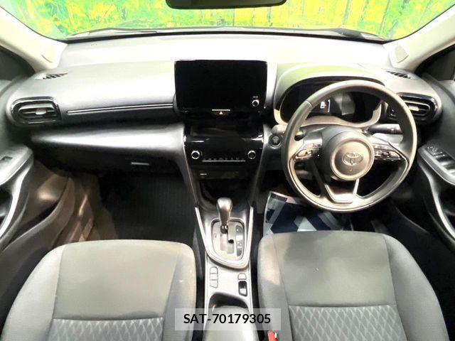 Toyota YARIS CROSS 2025-03 7621610-1
