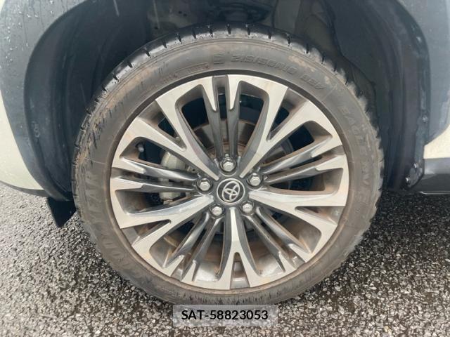 Toyota YARIS CROSS 2022-03 7621605-10