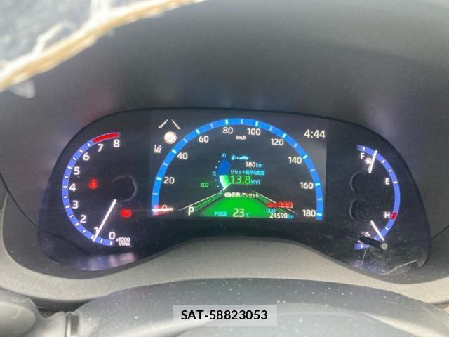 Toyota YARIS CROSS 2022-03 7621605-21
