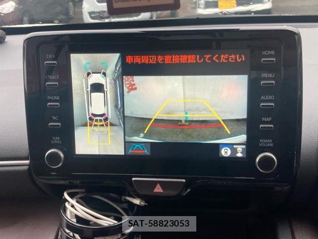 Toyota YARIS CROSS 2022-03 7621605-25