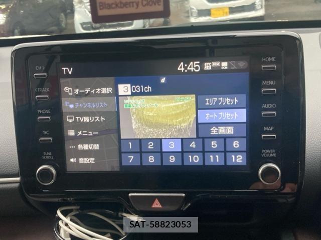 Toyota YARIS CROSS 2022-03 7621605-26