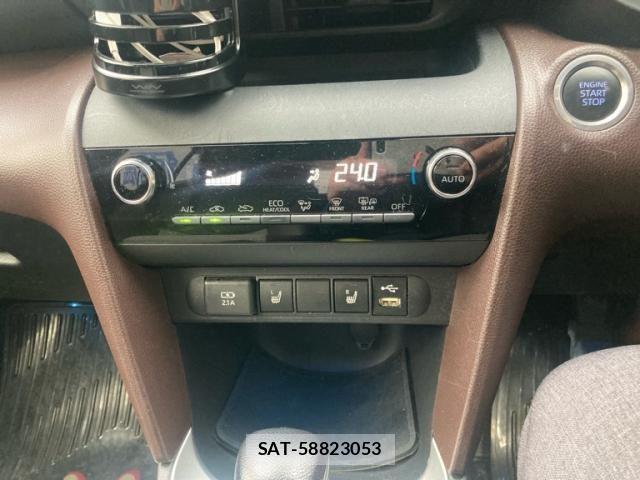Toyota YARIS CROSS 2022-03 7621605-27