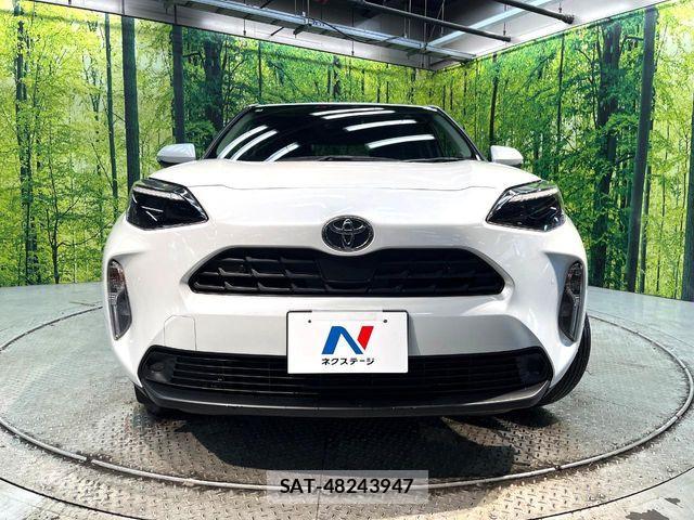 Toyota YARIS CROSS 2025-03 7621609-13
