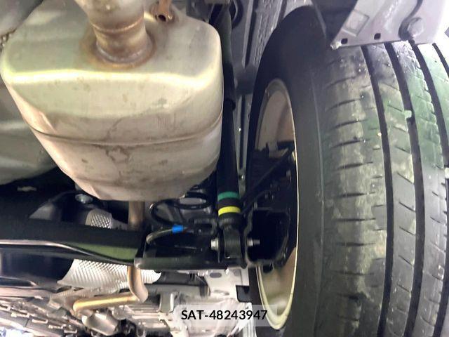 Toyota YARIS CROSS 2025-03 7621609-19