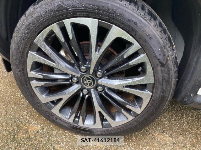Toyota YARIS CROSS 2023-10 7731155-11