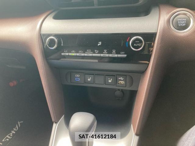 Toyota YARIS CROSS 2023-10 7731155-18