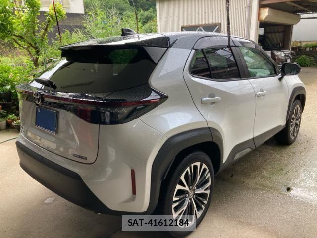 Toyota YARIS CROSS 2023-10 7731155-2