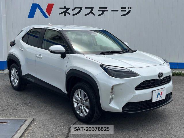 Toyota YARIS CROSS 2025-06 7731160-16
