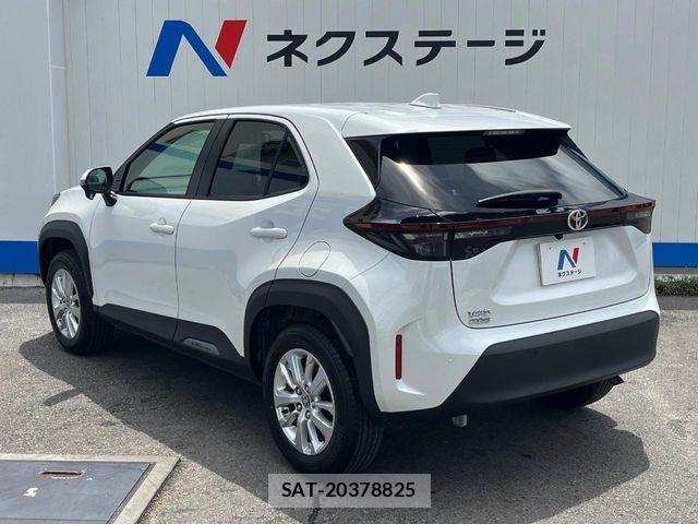 Toyota YARIS CROSS 2025-06 7731160-17