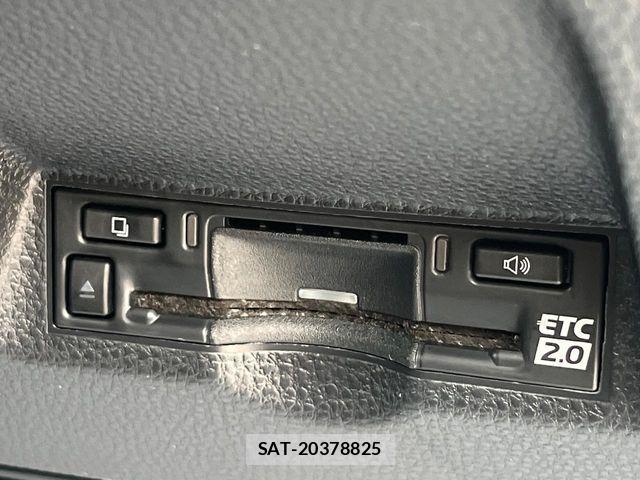 Toyota YARIS CROSS 2025-06 7731160-6
